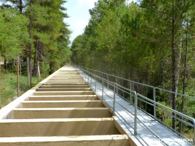 Escalerón,Raya,Catedrales de Uña;la horizontal el escorial luis rosales poemas cañada real sorian